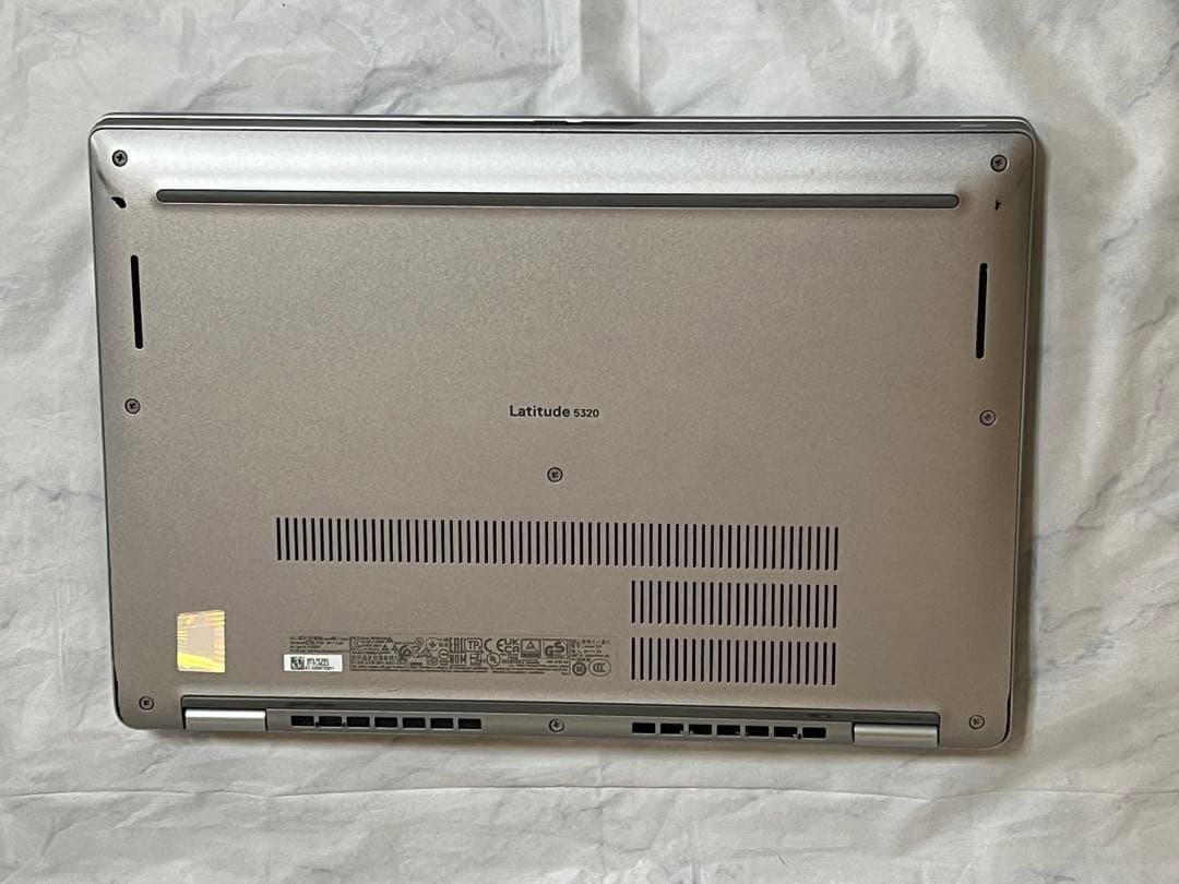 Dell Latitude 5320 i5 第11世代 16GB