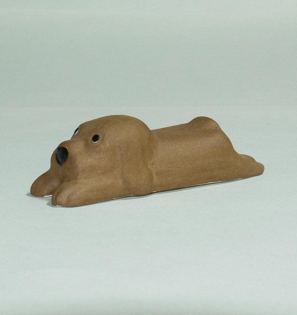 1581　薮内佐斗司　らぶ　箸置　共箱　犬箸置