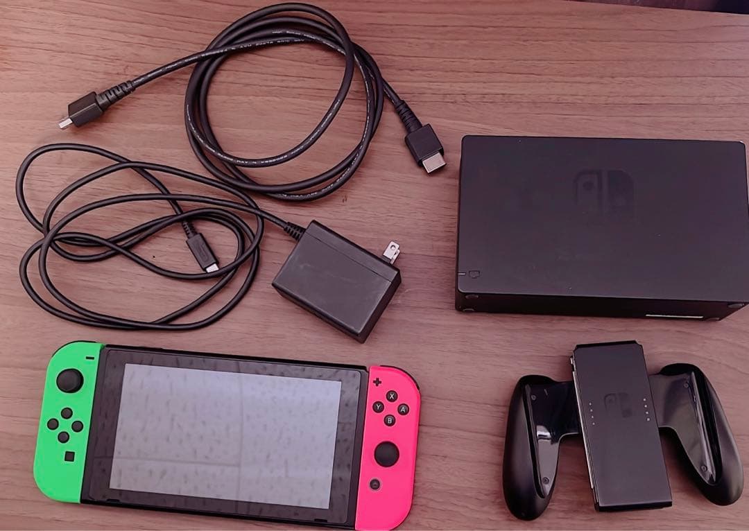 Switch 本体 箱・ストラップ無し