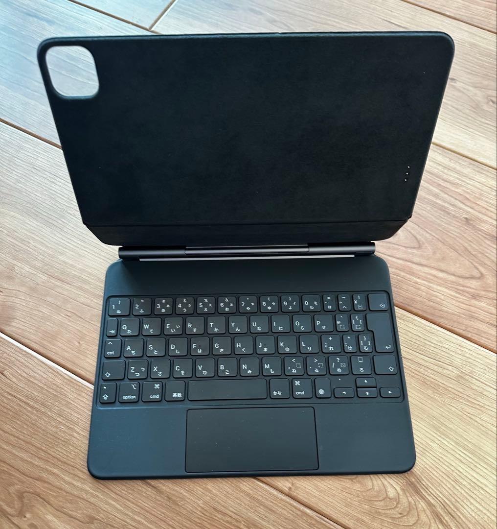 Apple iPad 純正　キーボードカバー　11インチ