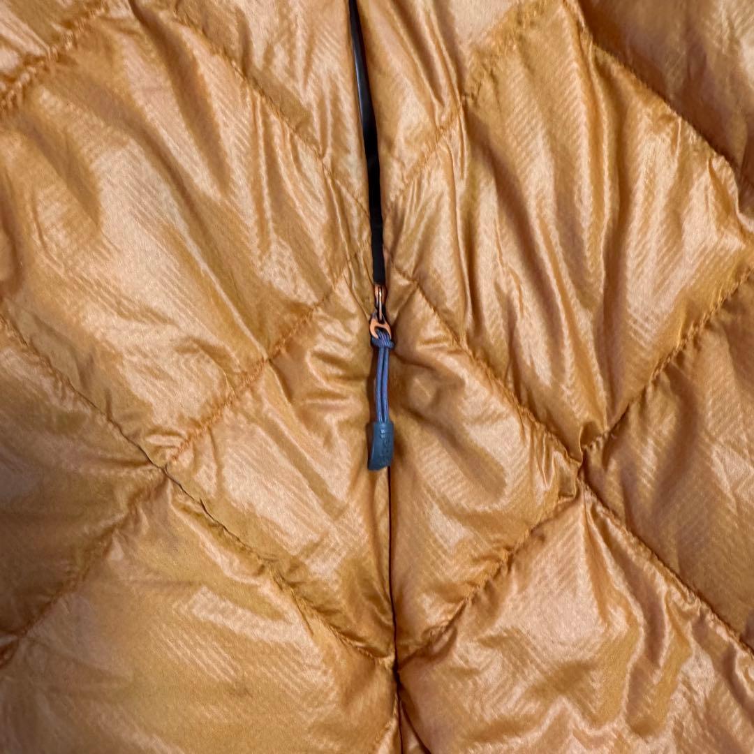 美品モンベル800FPライトアルパインダウンパーカM橙ダイヤキルティング