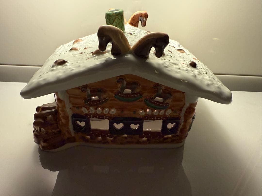 ビレロイ&ボッホ ジンジャーブレッドライトハウス 陶器製