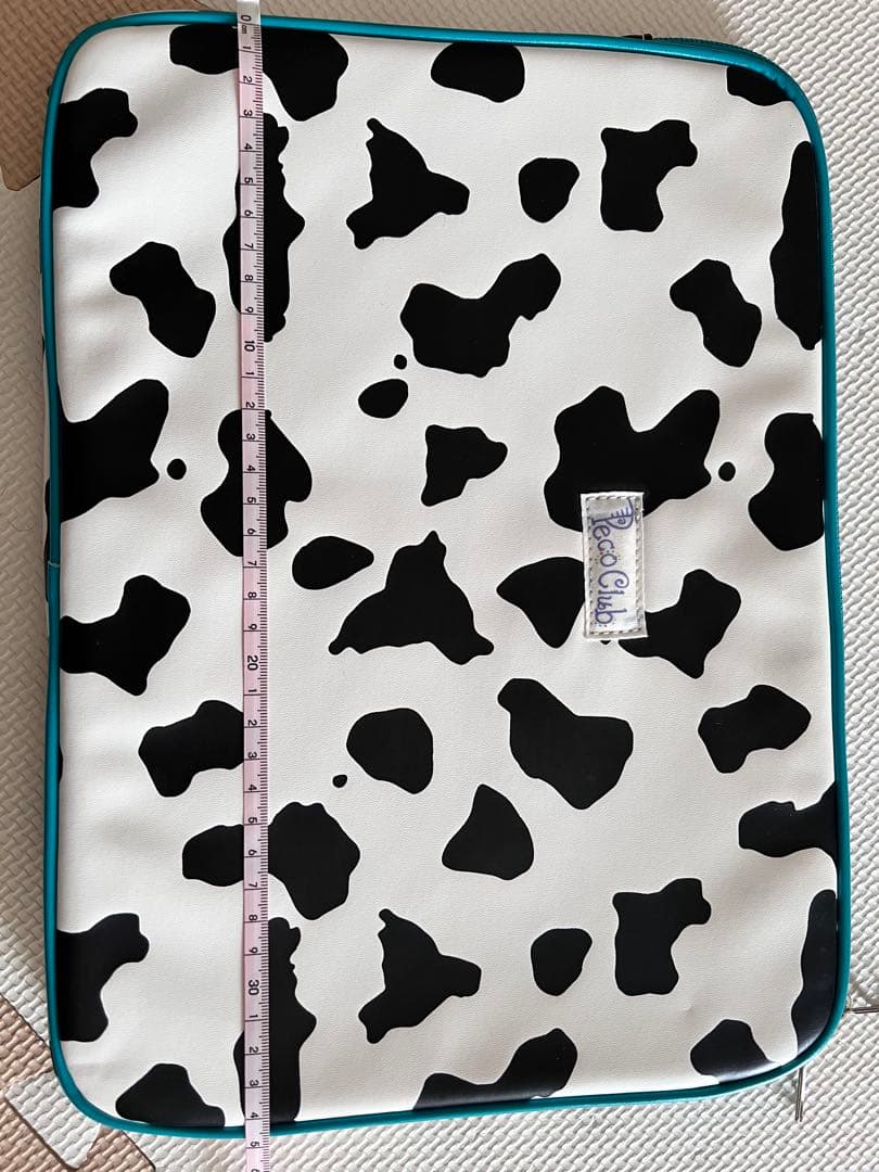 Peco Club 牛柄 ノートPCケース