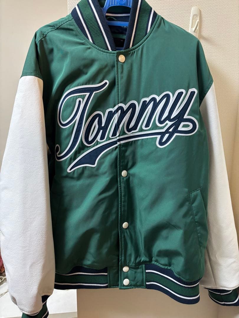 未使用  JEANS スタジャンS 緑 スキズ フィリックス着用 ピリ