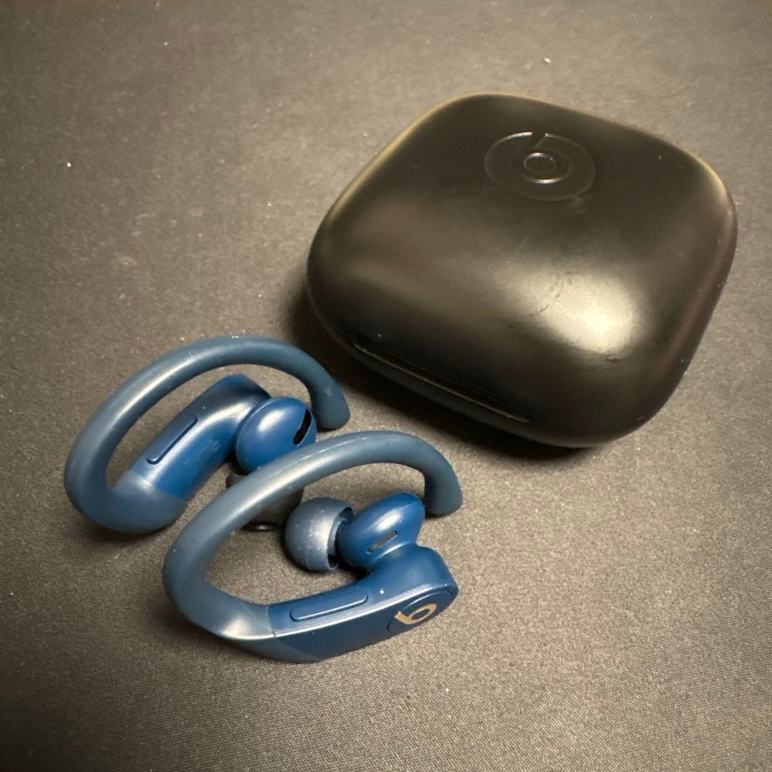 Beats ワイヤレスイヤホン ブルー