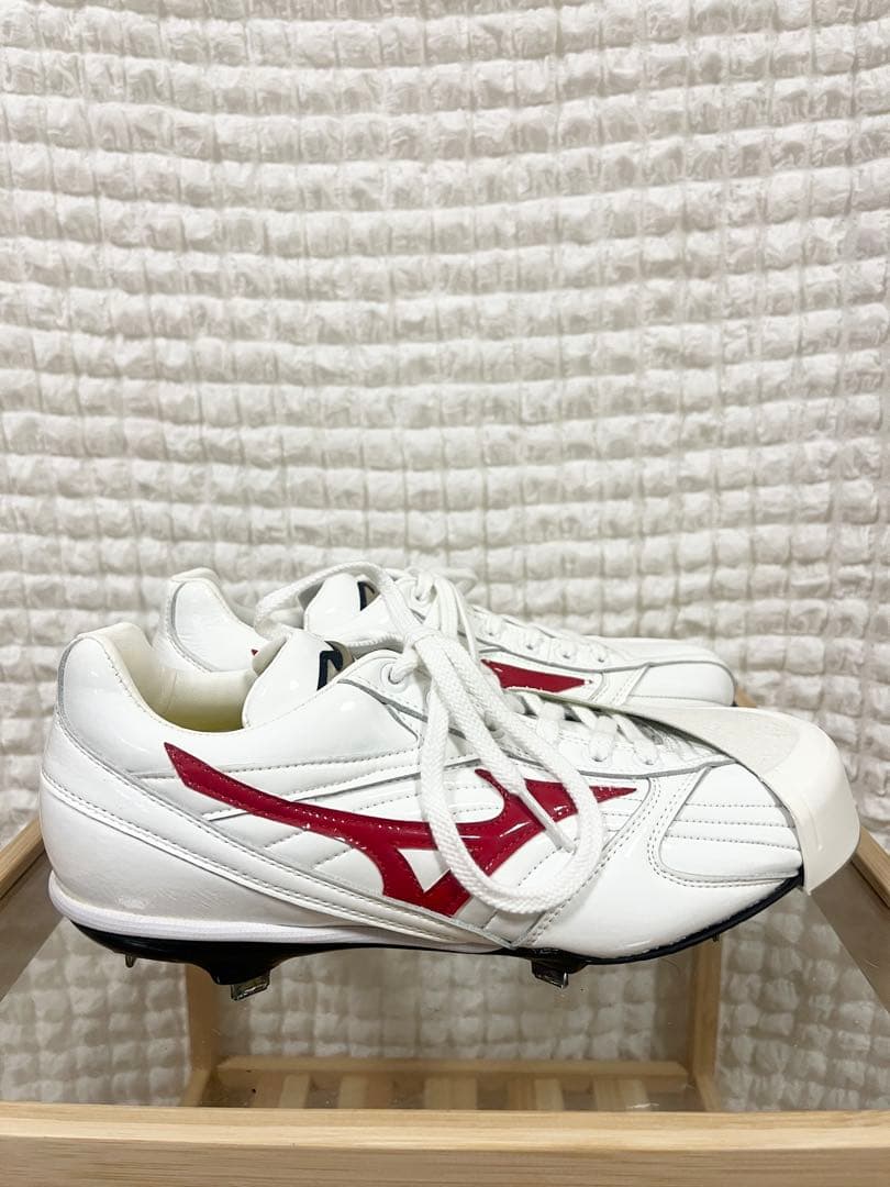 【新品オーダー品‼️】Mizuno スパイク　グローバルエリート　ホワイト/レッド