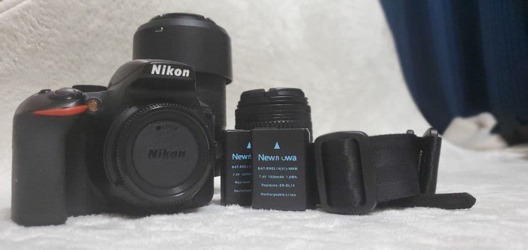 《早い者勝ち》《超美品》NikonD5600ダブルズームキット