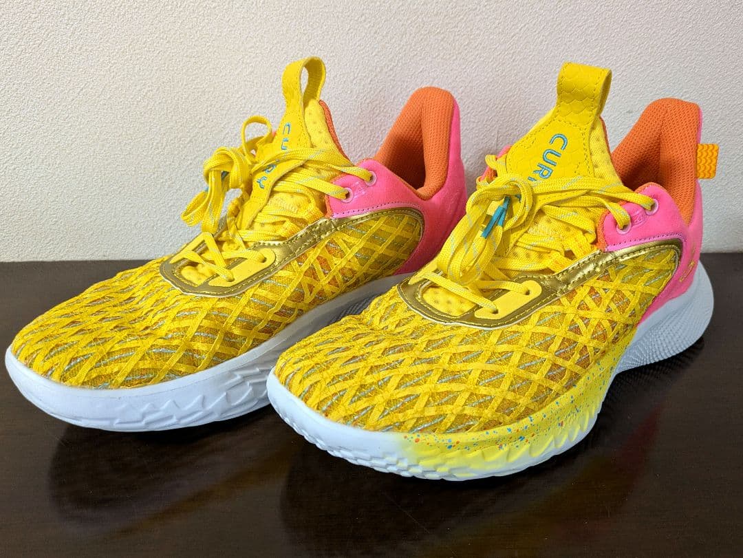 アンダーアーマー　カリー フロー 9 セサミストリート　27.5cm