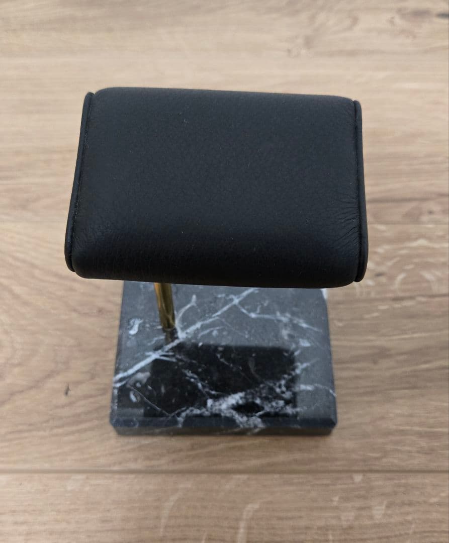 The Watch Stand 時計スタンド 黒