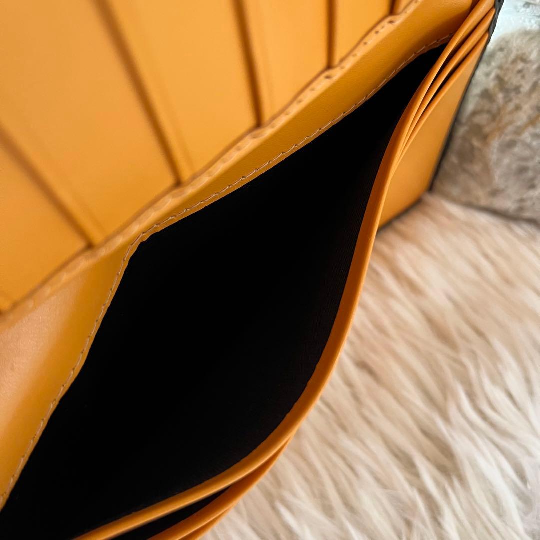 【新品未使用】エッティンガー　ブライドルレザー　札入れ　長財布　小銭入れ無し