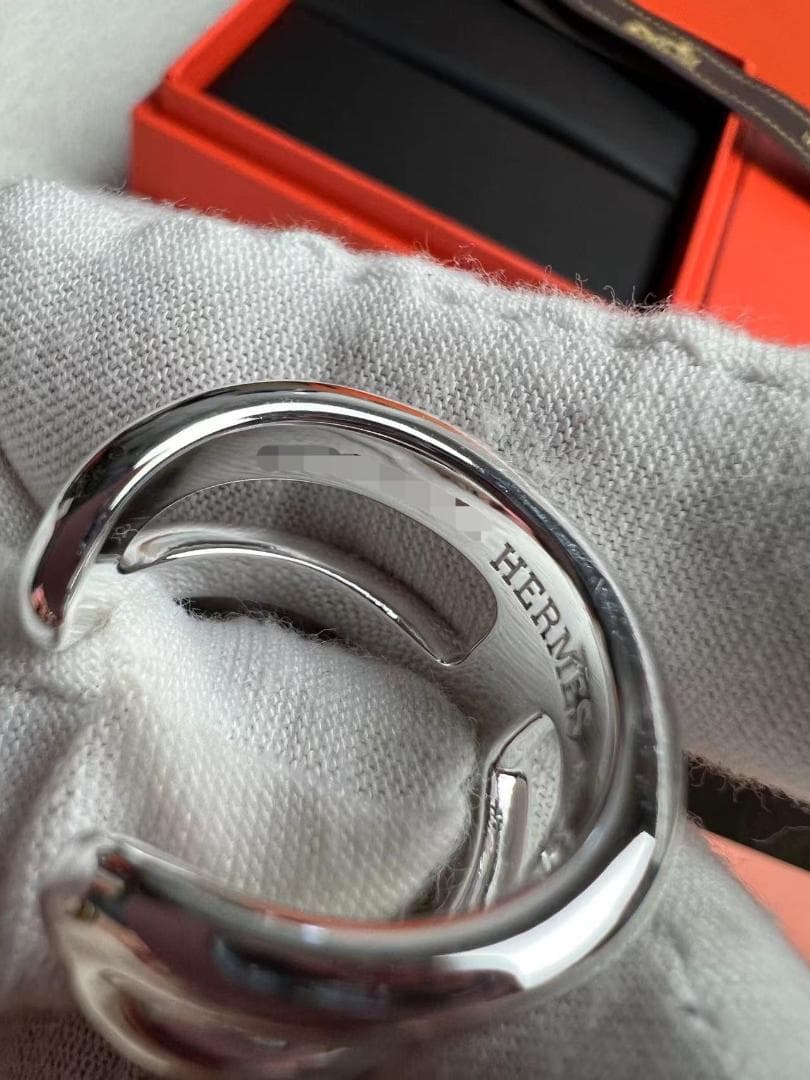 オスモズ リング シルバ