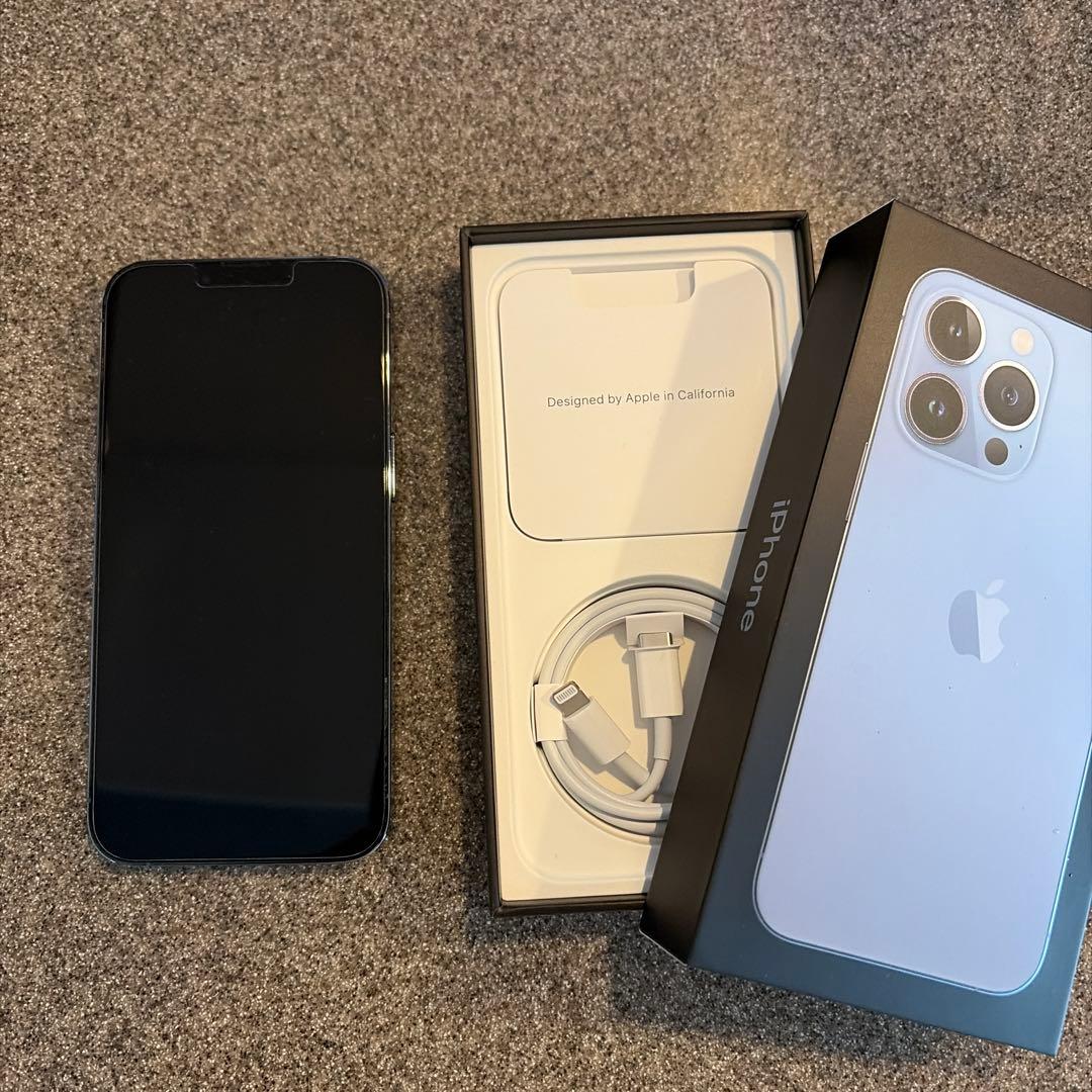 Apple iPhone 13 Pro 256GB シエラブルー本体