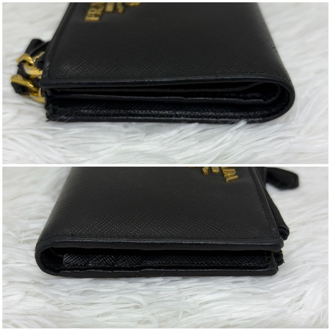 極美品✨️プラダ 二つ折り財布 レザー サフィアーノ フラグメントケース 黒