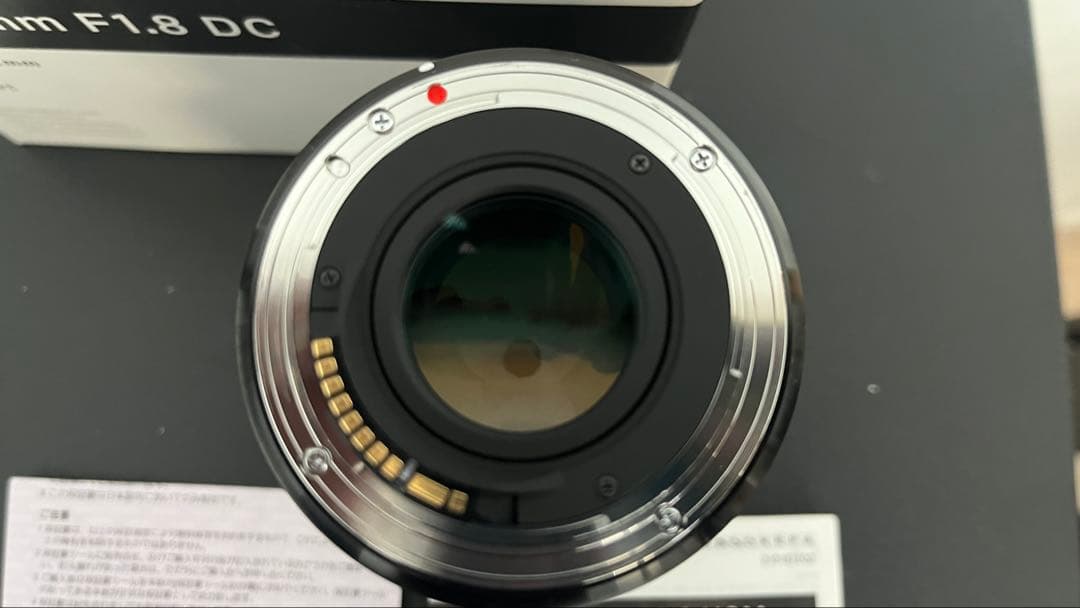 SIGMA 18-35mm F1.8 DC レンズ
