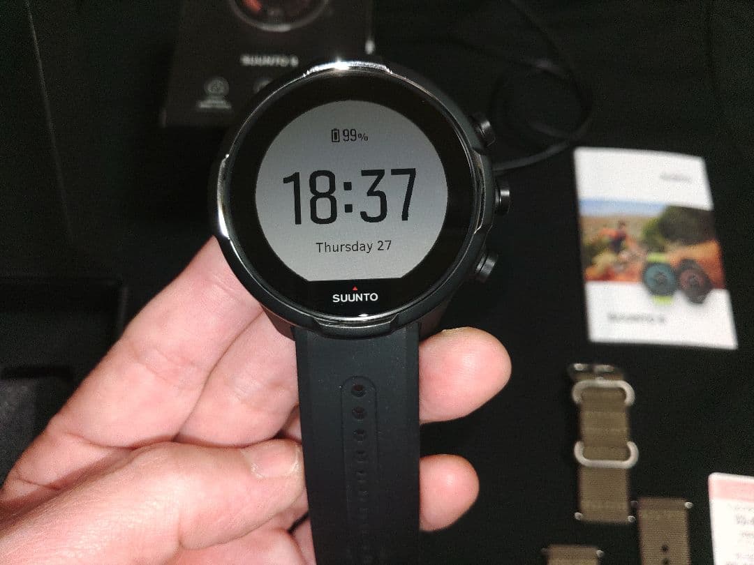 (美品)　SUUNTO　9　 baro　チタニウム