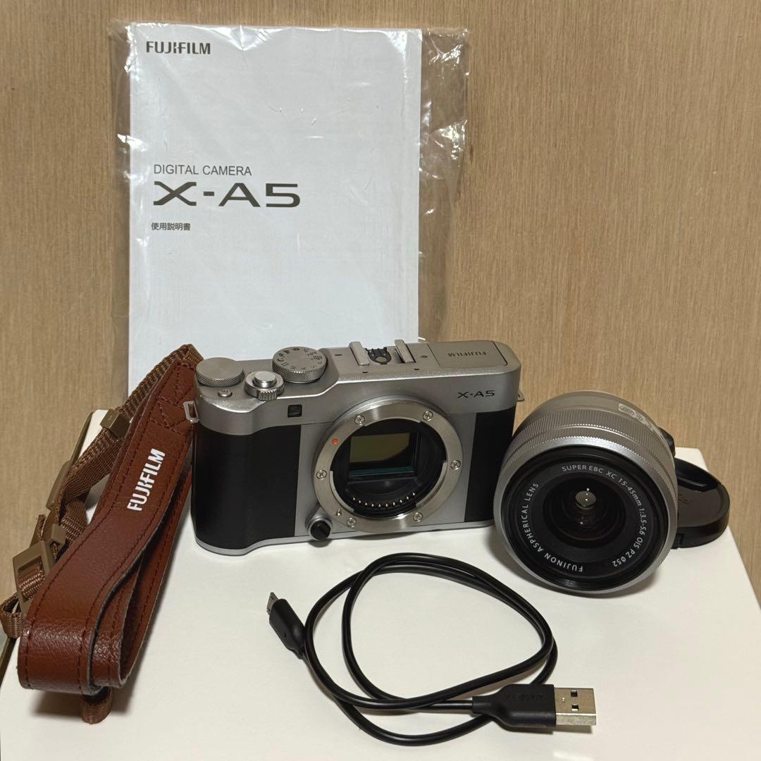 FUJIFILM X-A5 ミラーレスカメラ 本体