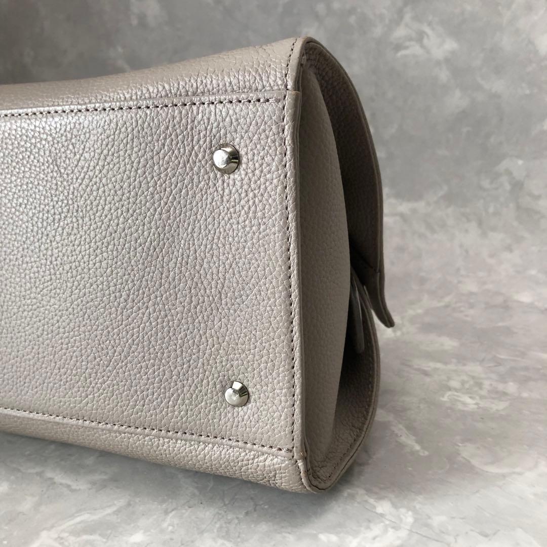 ★極美品★傳濱野 ハンドバッグ 2WAY レザー グレージュ レティア シボ