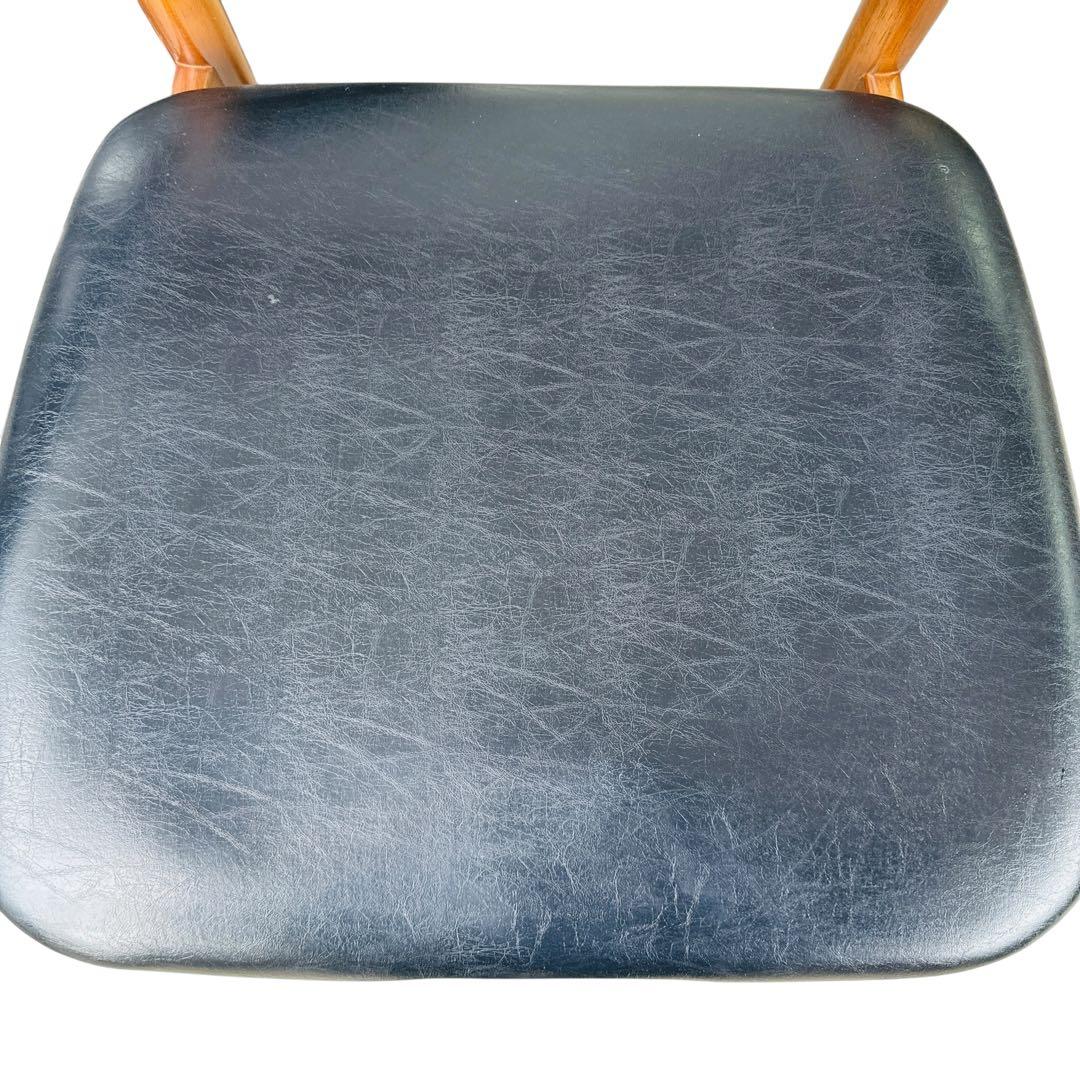 ②美品 カリモク60 Tチェア スタンダードブラック レザー KARIMOKU