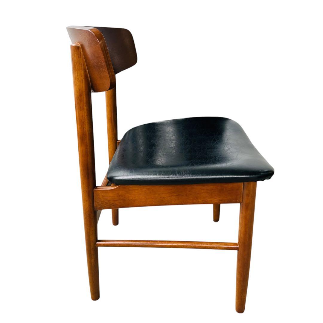 ②美品 カリモク60 Tチェア スタンダードブラック レザー KARIMOKU