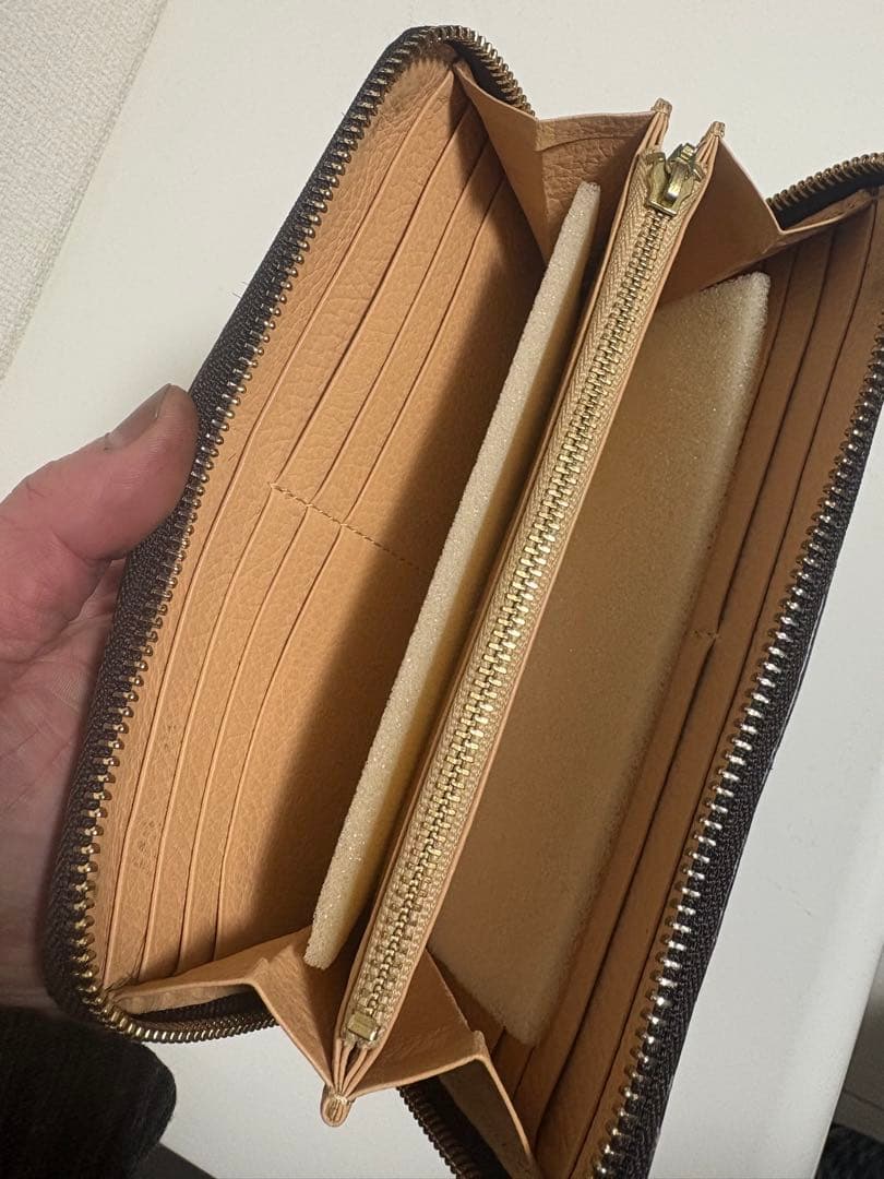 T*m様 ブルーナボイン 墨染め パイソン 長財布 希少 BRU NA BOIN