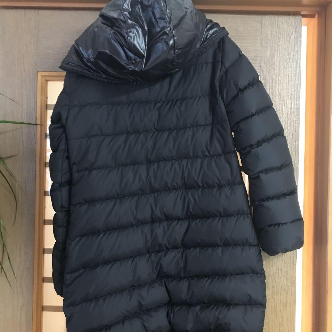 ダウンコート　デュベティカ