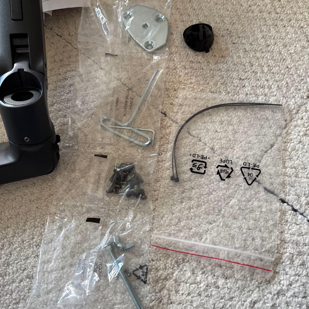 エルゴトロン モニターアーム LX