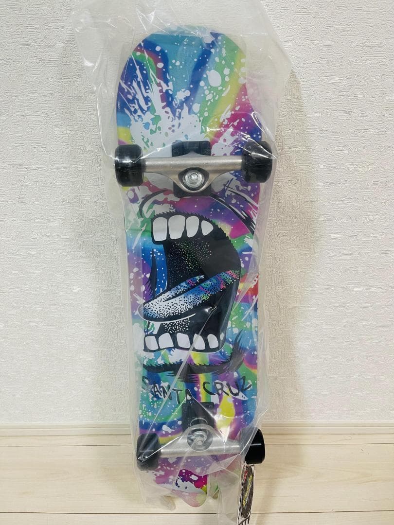 サンタクルーズ　SANTACRUZ　スケートボード8.0コンプリート　ツール付き