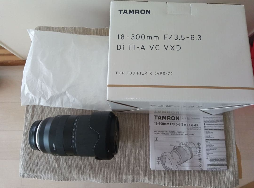 デジタルカメラ TAMRON 18-300mm F/3.5-6.3 Di III-A VCVXD