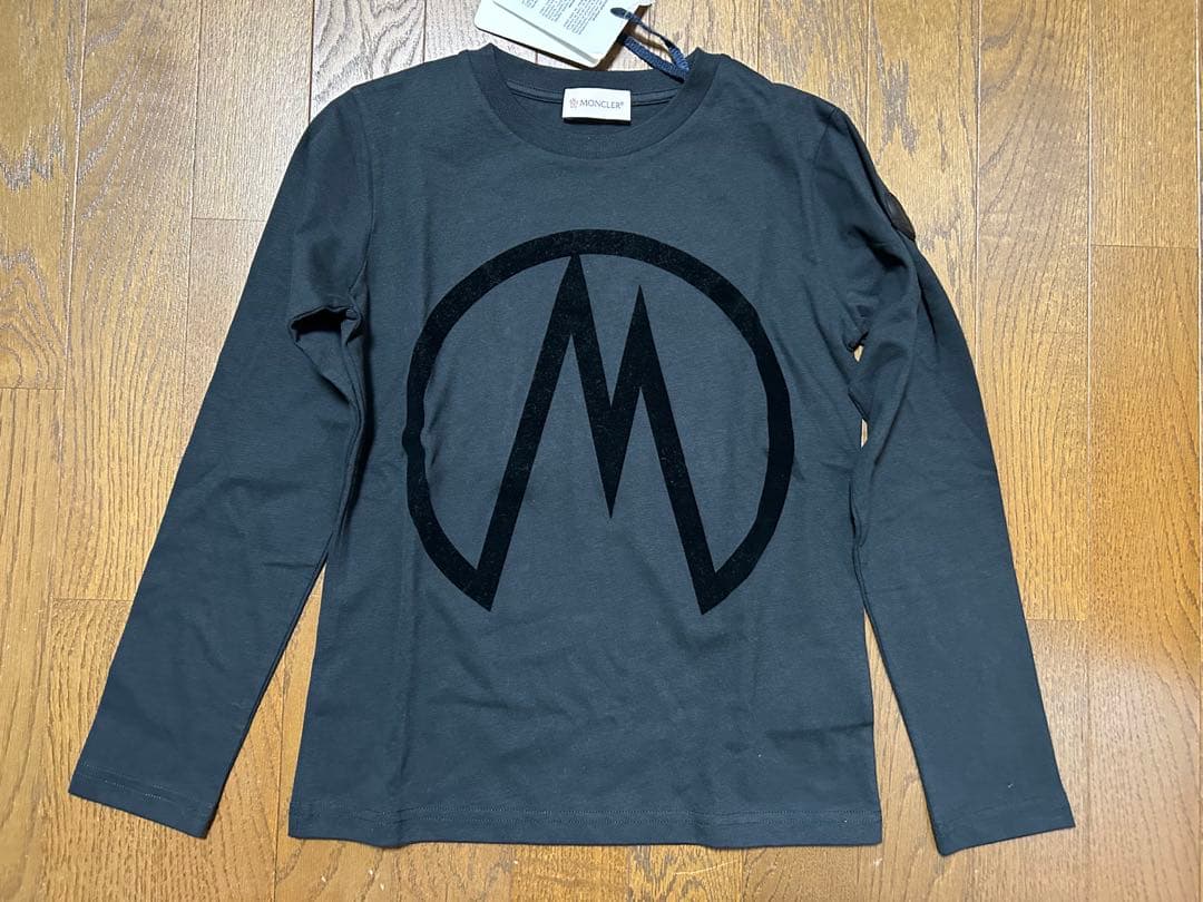 新品タグ付き★モンクレール★Tシャツ10A
