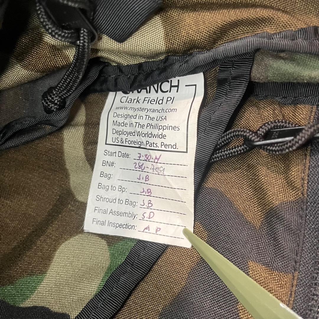 MYSTERY RANCH (廃盤のアウトサイダー)貴重な迷彩　アメリカ製