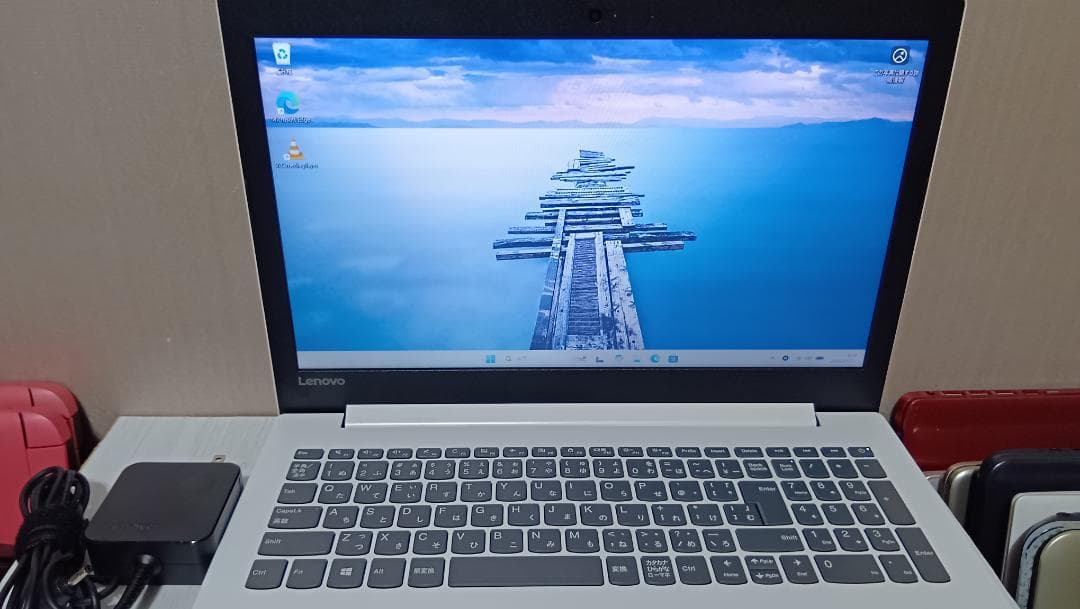 Lenovo Ideapad 330　7世代i3 美品