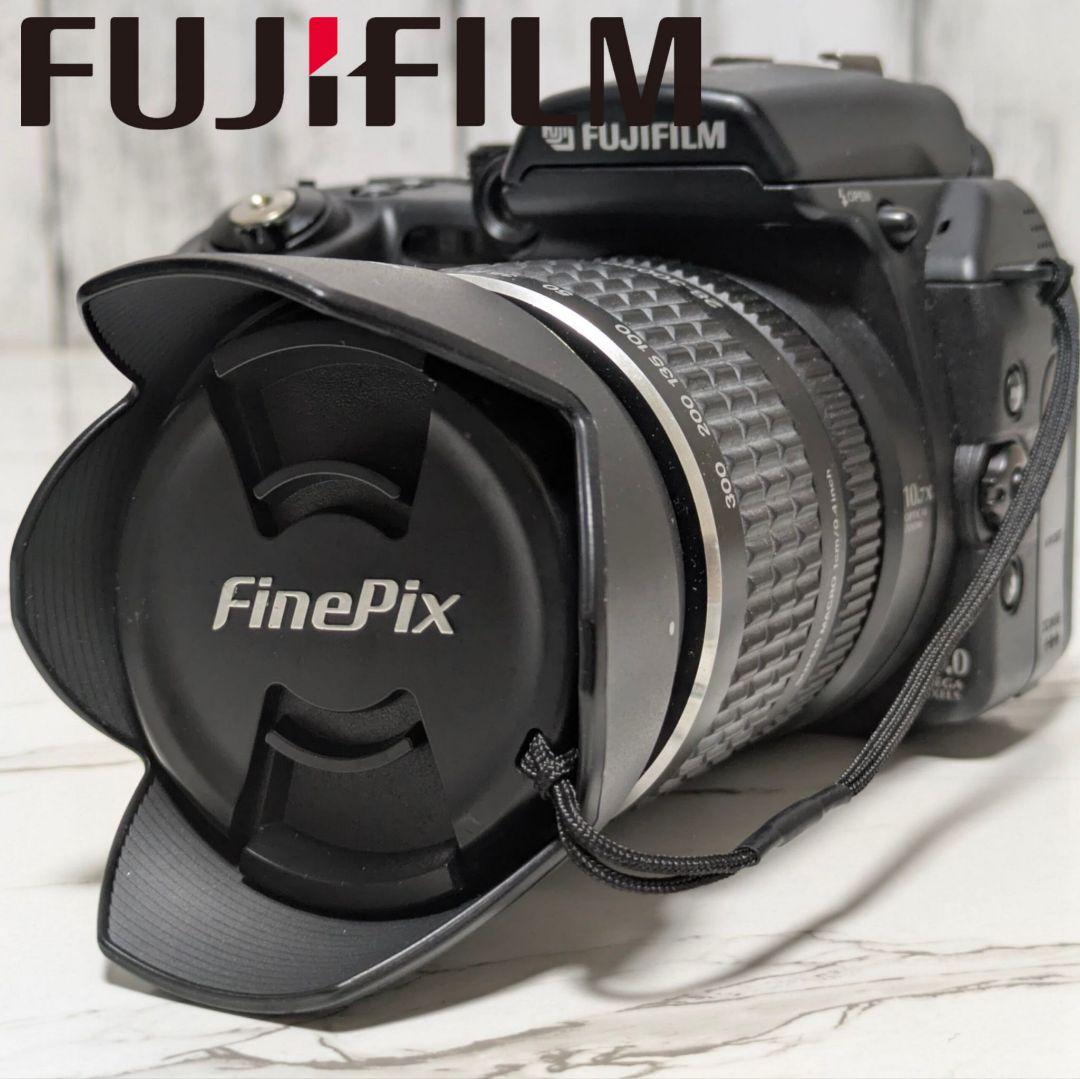 ② FUJIFILM　FinePix S9000　CFカード付き　単三電池稼働
