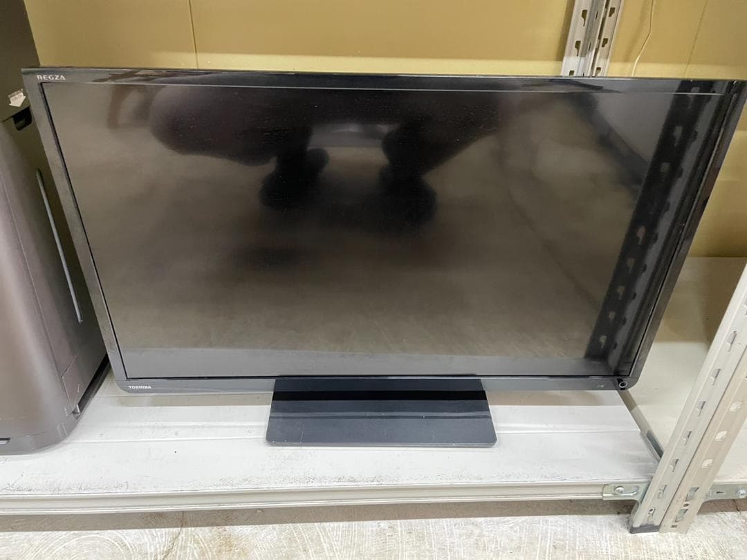 東芝 32型　液晶テレビ REGZA 32S8