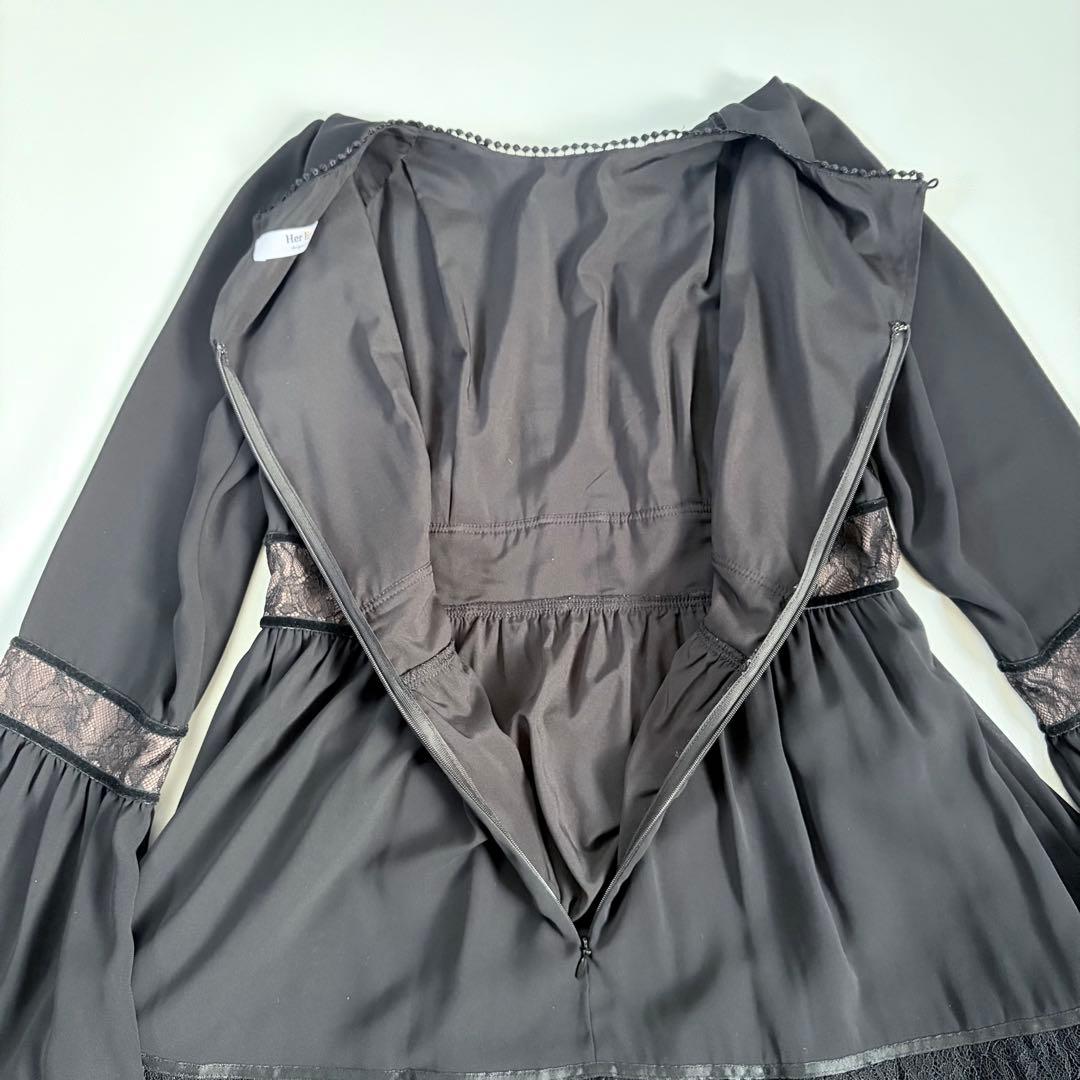 美品✨Herlipto Social Lace Trimmed Dress M