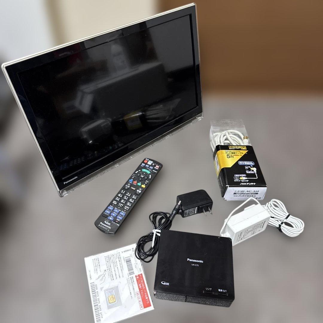 Panasonic 19インチ　テレビ UN-19F7D