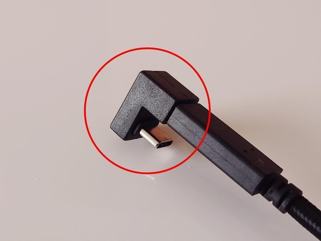 ASUS XG17AHPE Rog strix モバイルゲーミングモニターその2