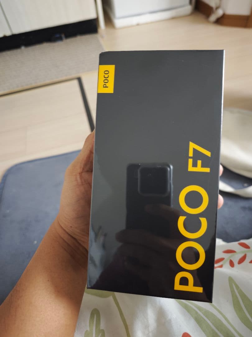POCO F7 12/512 ホワイト SIM Free (Global版)