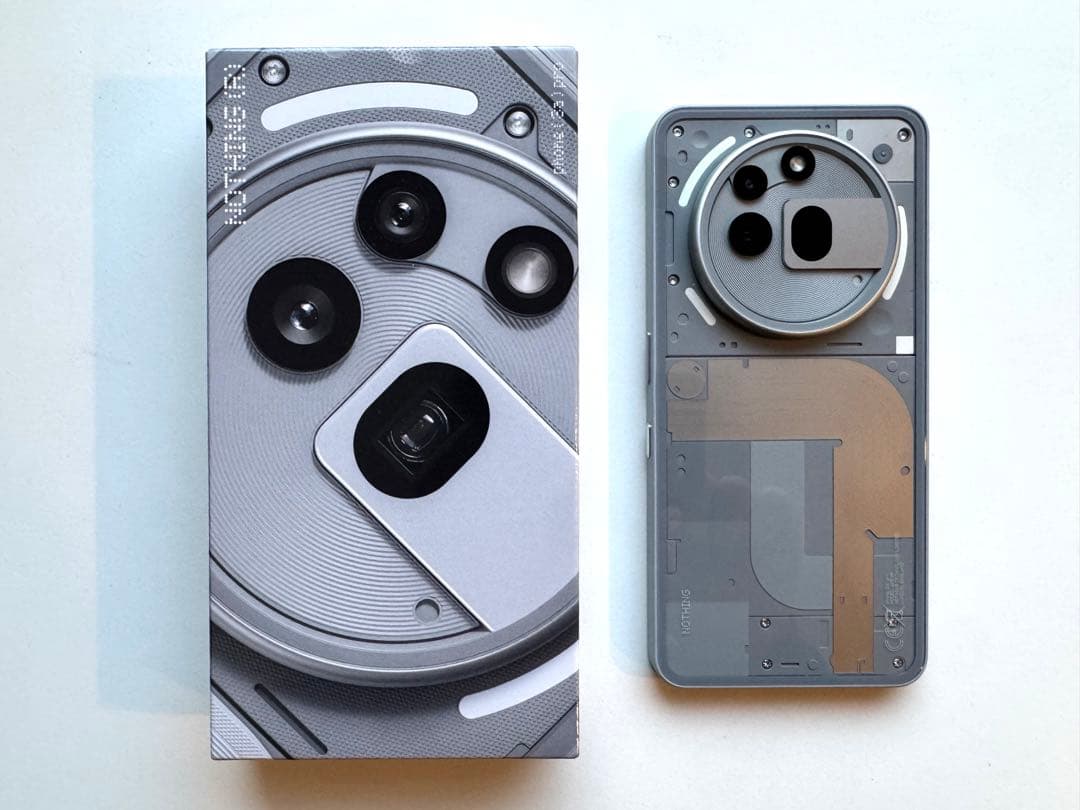 Nothing Phone (3a) pro 本体 + ケース2種類　等