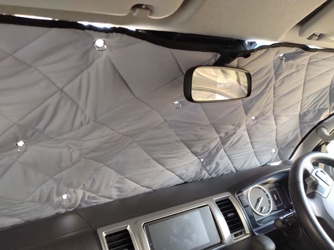 ハイエース　アイズ　AIZU マルチシェード