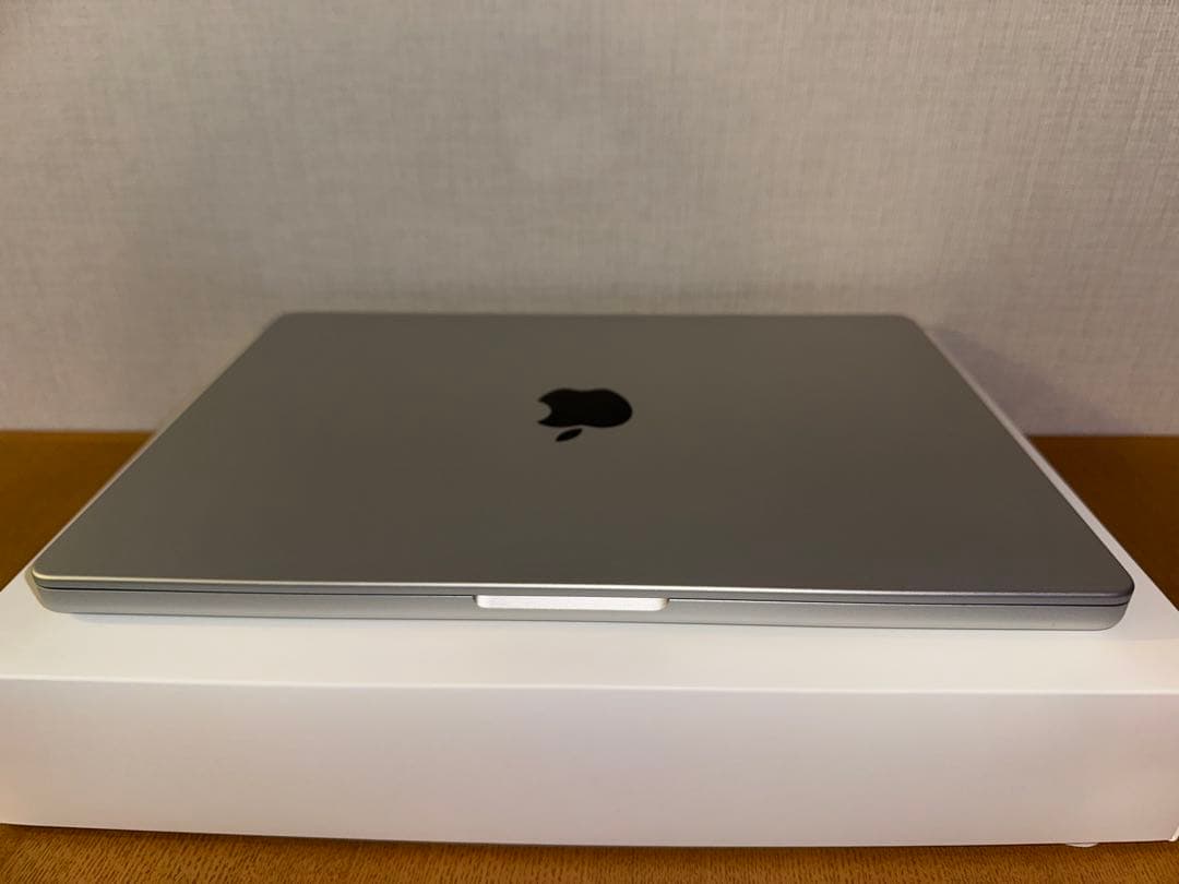 MacBook Pro 14インチ M2 Pro 16GB 512GB 23年