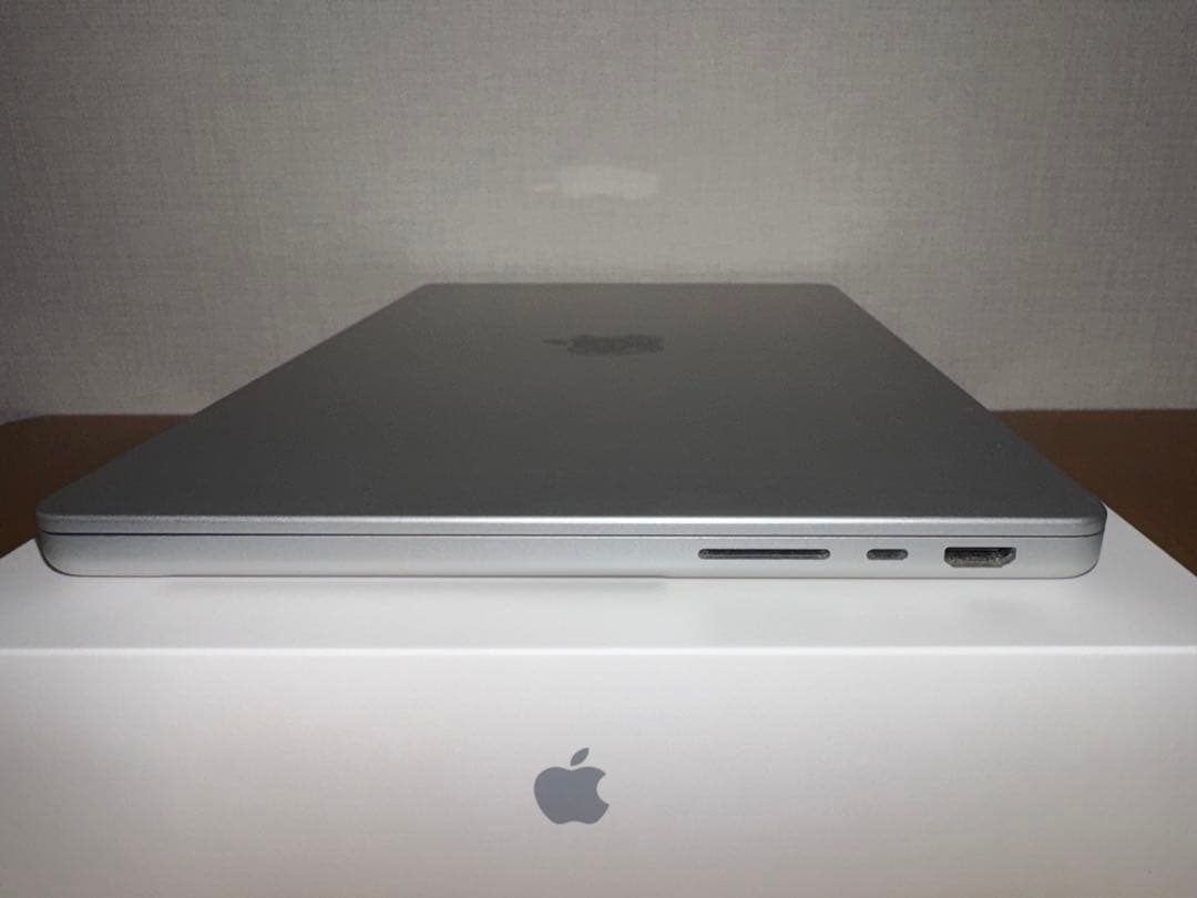 MacBook Pro 14インチ M2 Pro 16GB 512GB 23年