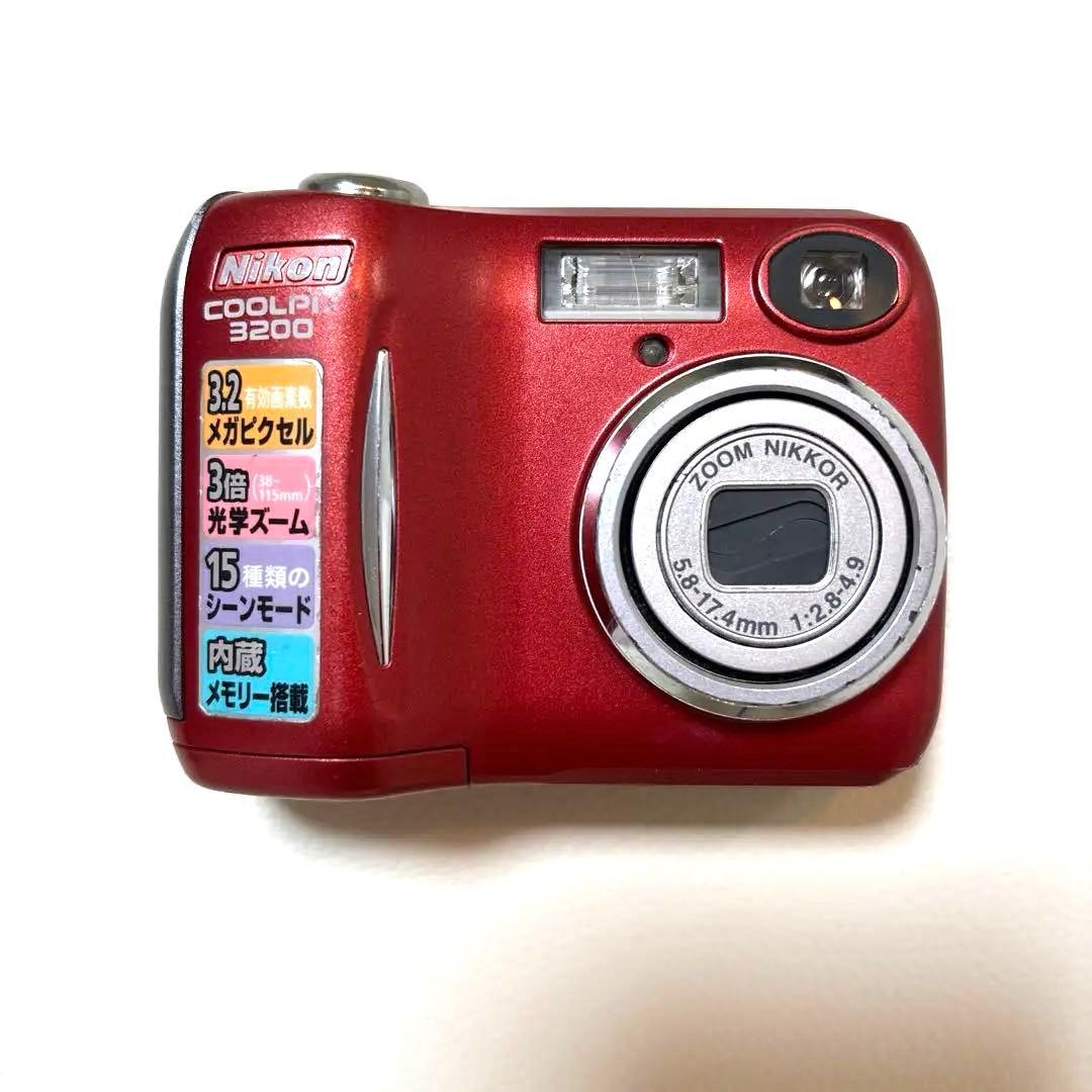 【タイムセール】レトロ ニコン デジカメ COOLPIX 3200 レッド