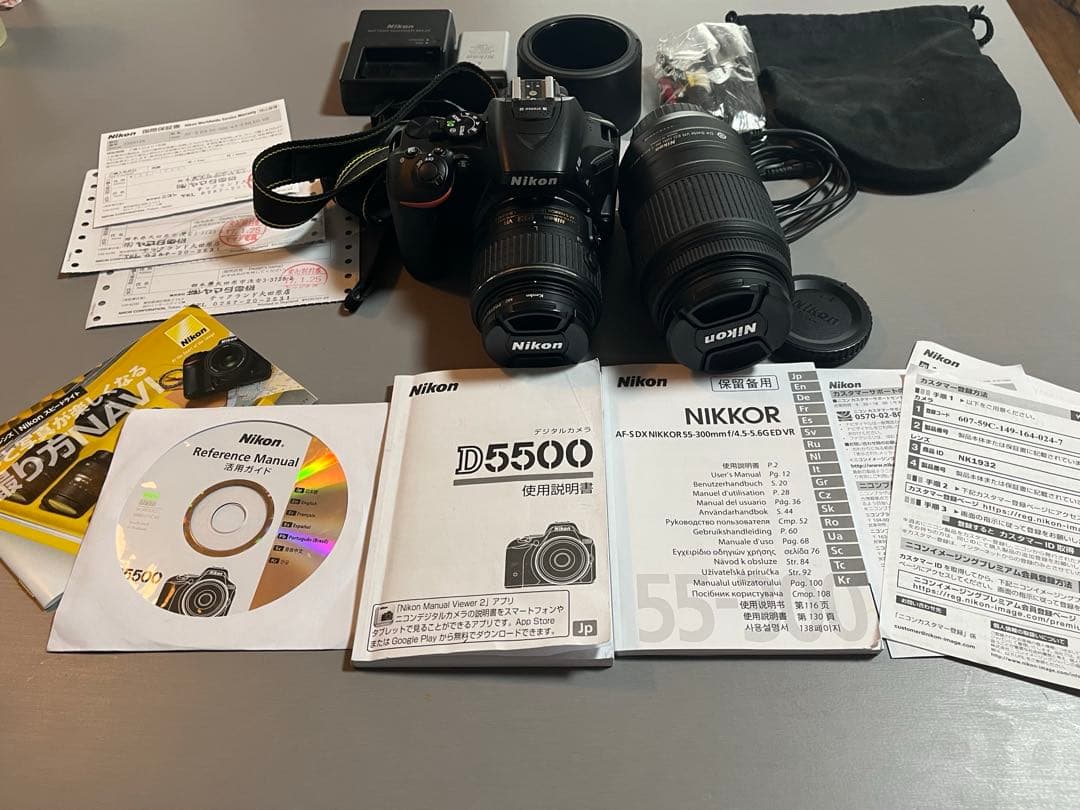 Nikon D5500 ダブルズームキット (望遠ほぼ未使用）