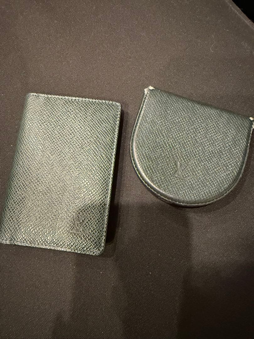 ルイ・ヴィトン☆モスグリーンケース、カードケース