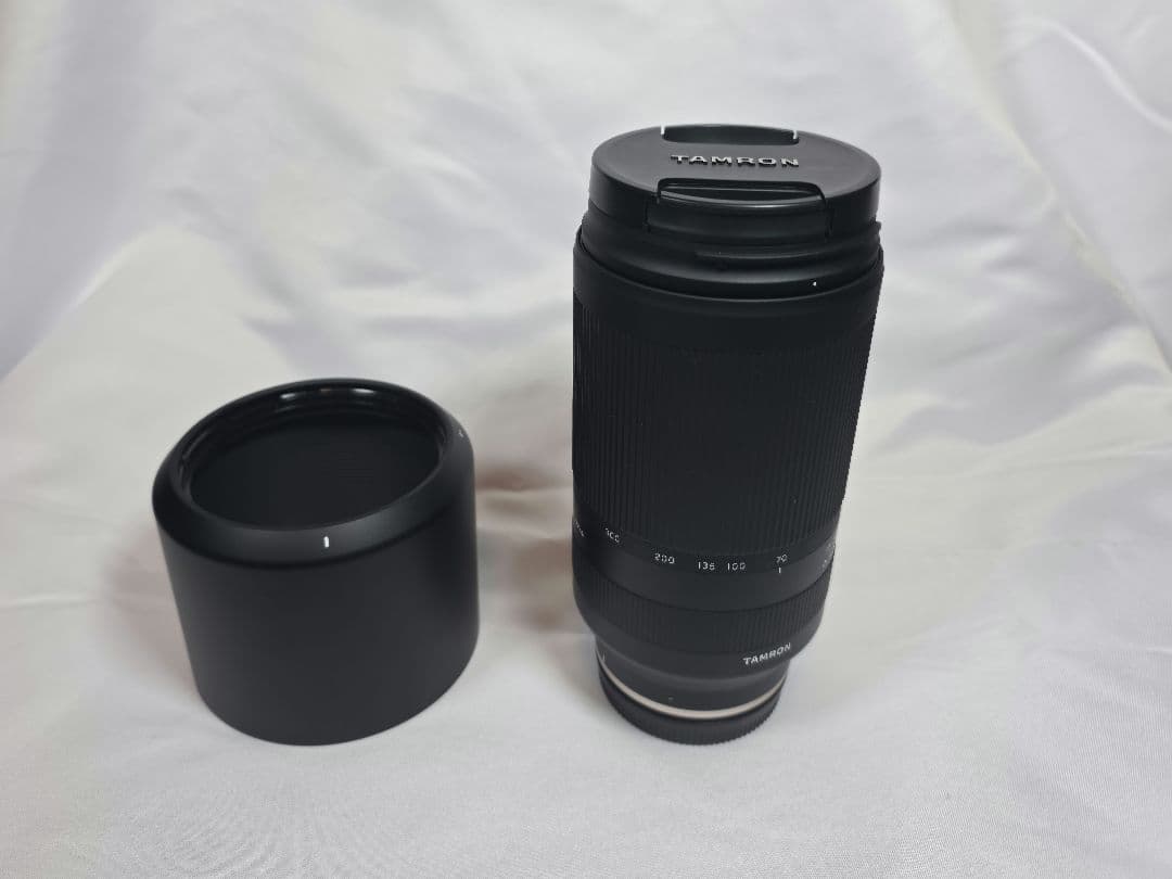 TAMRON 70-300mm F/4.5-6.3 Di III Eマウント