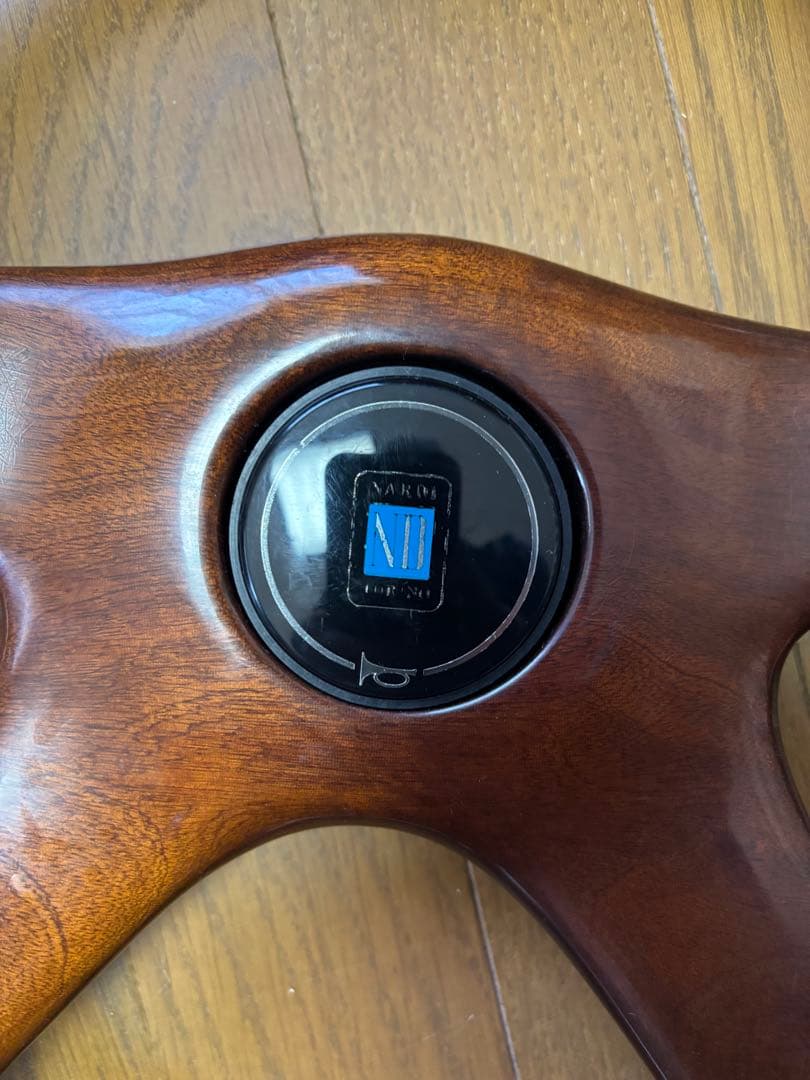 ナルディステアリング ガラ4