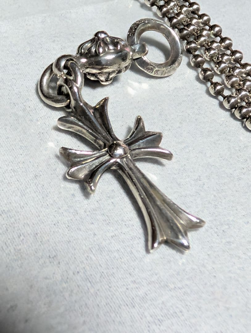 クロムハーツ 1ボールタイニーCHクロスチャーム Chrome Hearts