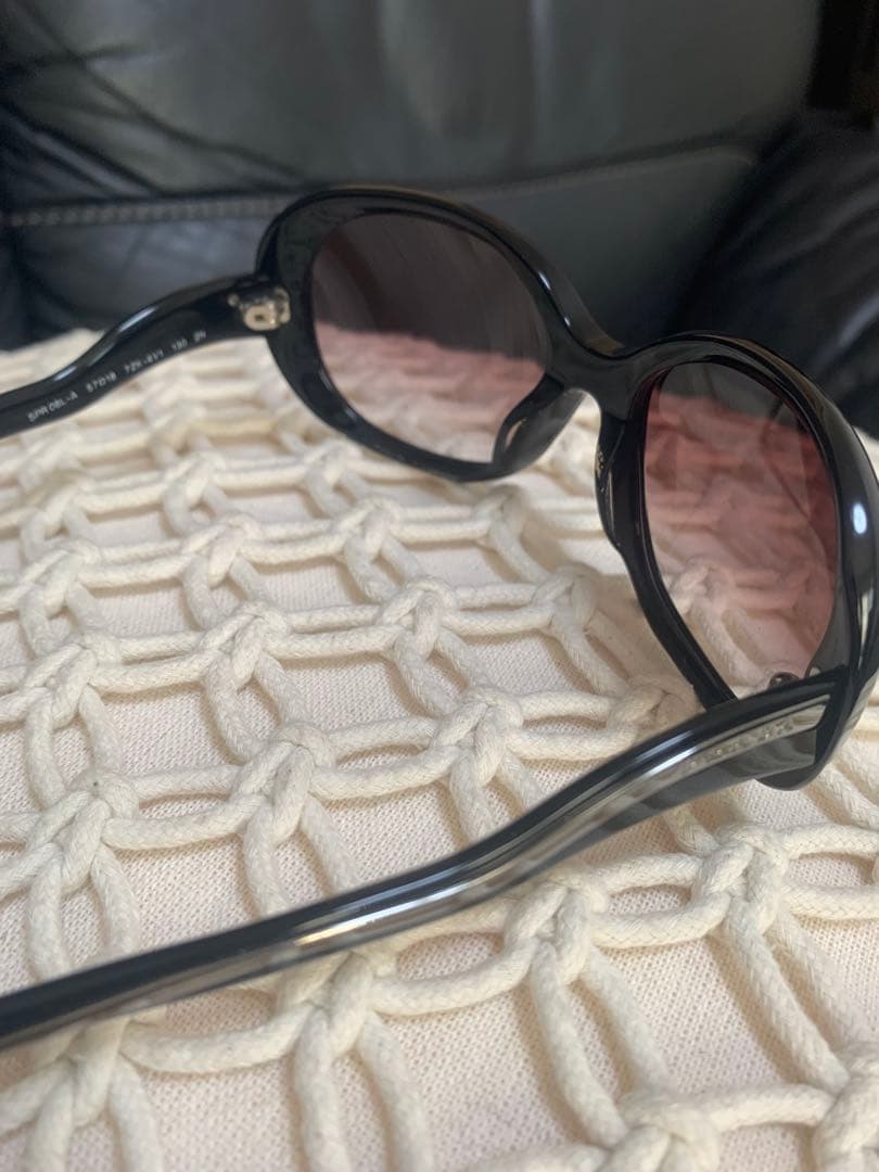 めるっぽ PRADA サングラス