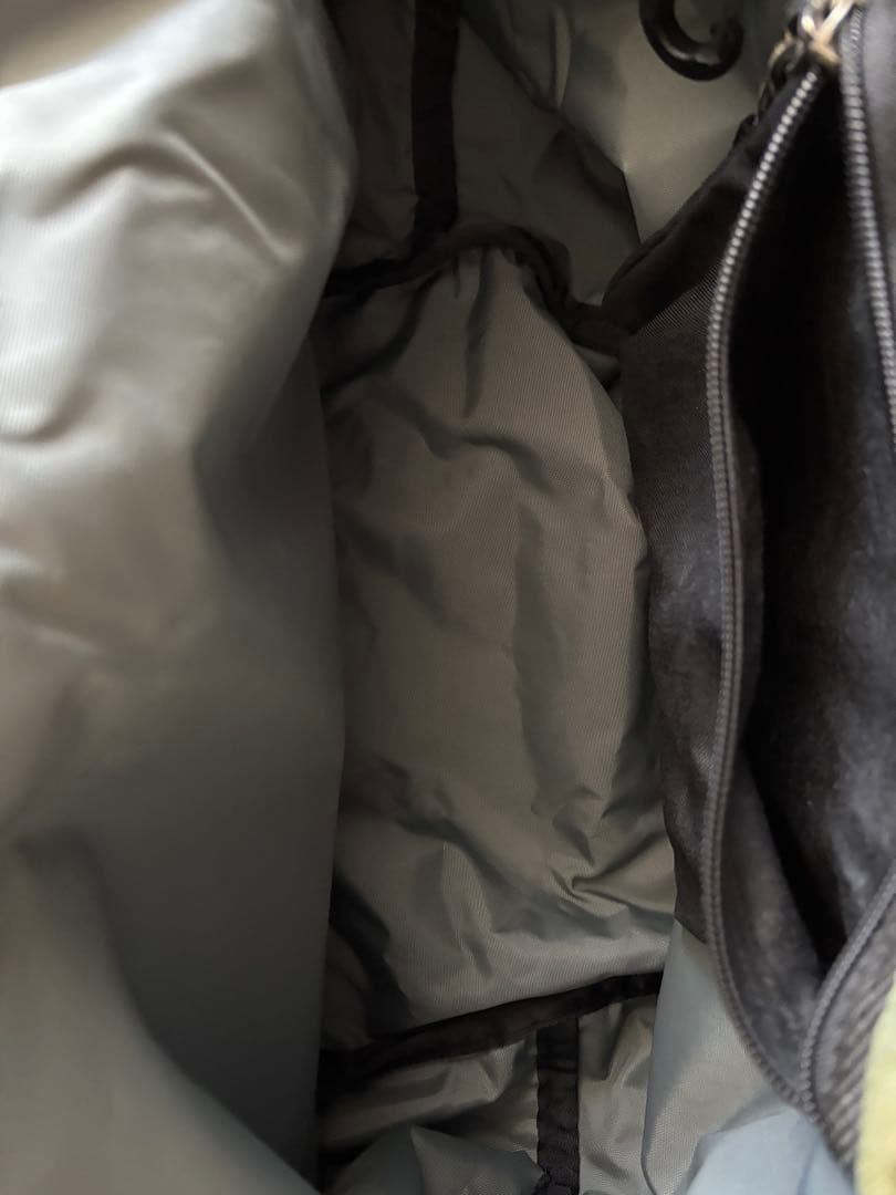 PAC DESIGNS メッセンジャーバッグ オリーブグリーン