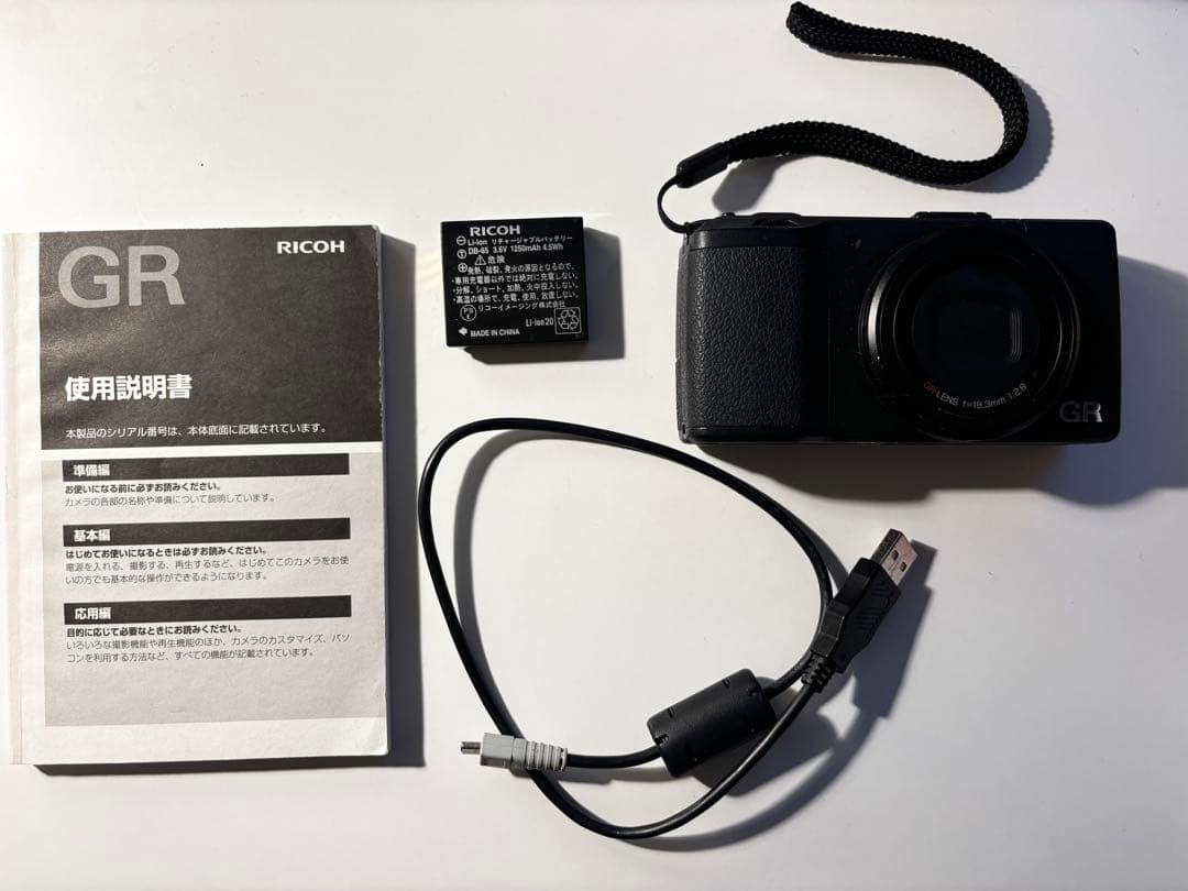 RICOH GR 初代　コンパクトデジタルカメラ